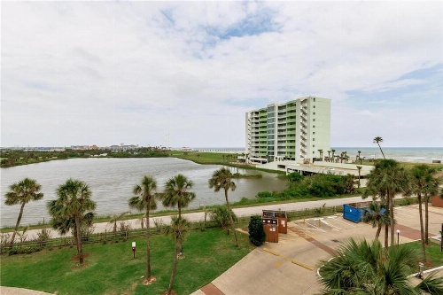 Seawall Condos image 2