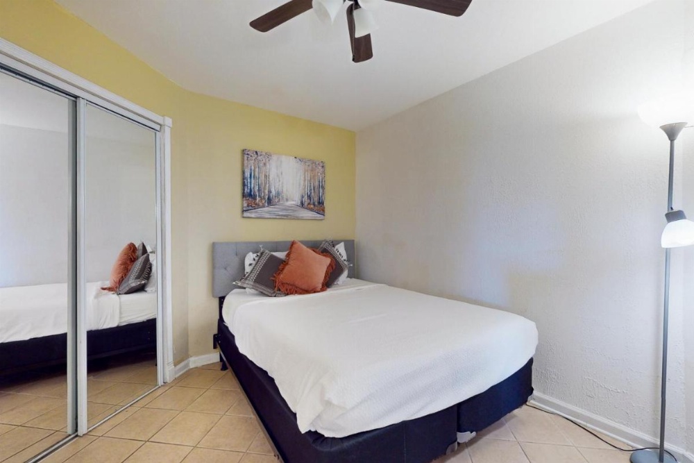 Seawall Condos Image 38